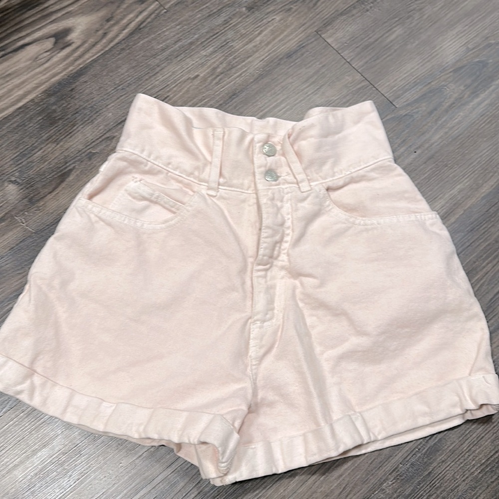 Spoiled Girls Baby Pink high waisted vintage 80’s cuffed shorts Size: 27